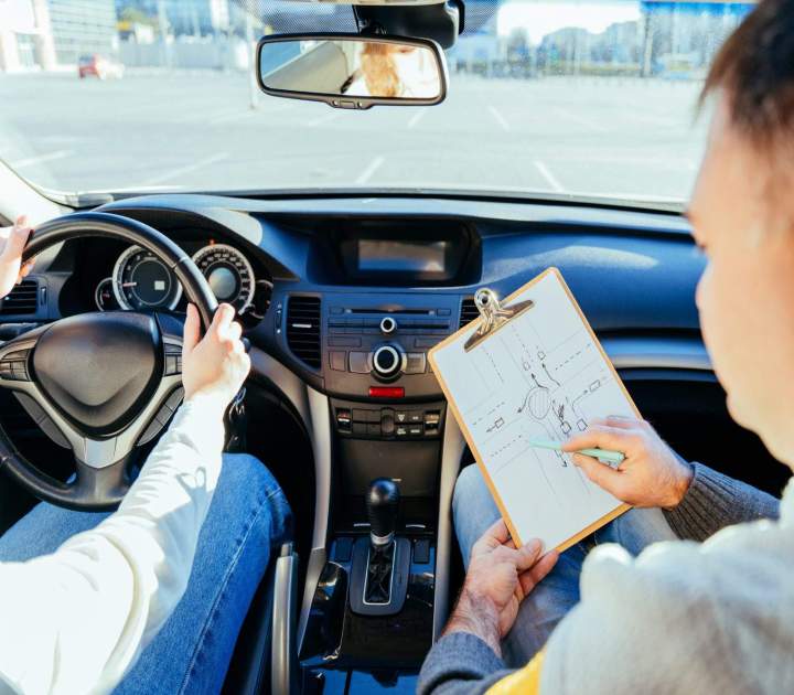 Apprentissage de conduite Léon